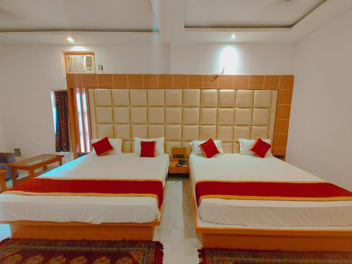 Avadh Sunshine Palace Hotel And Resort Ayodhya エクステリア 写真