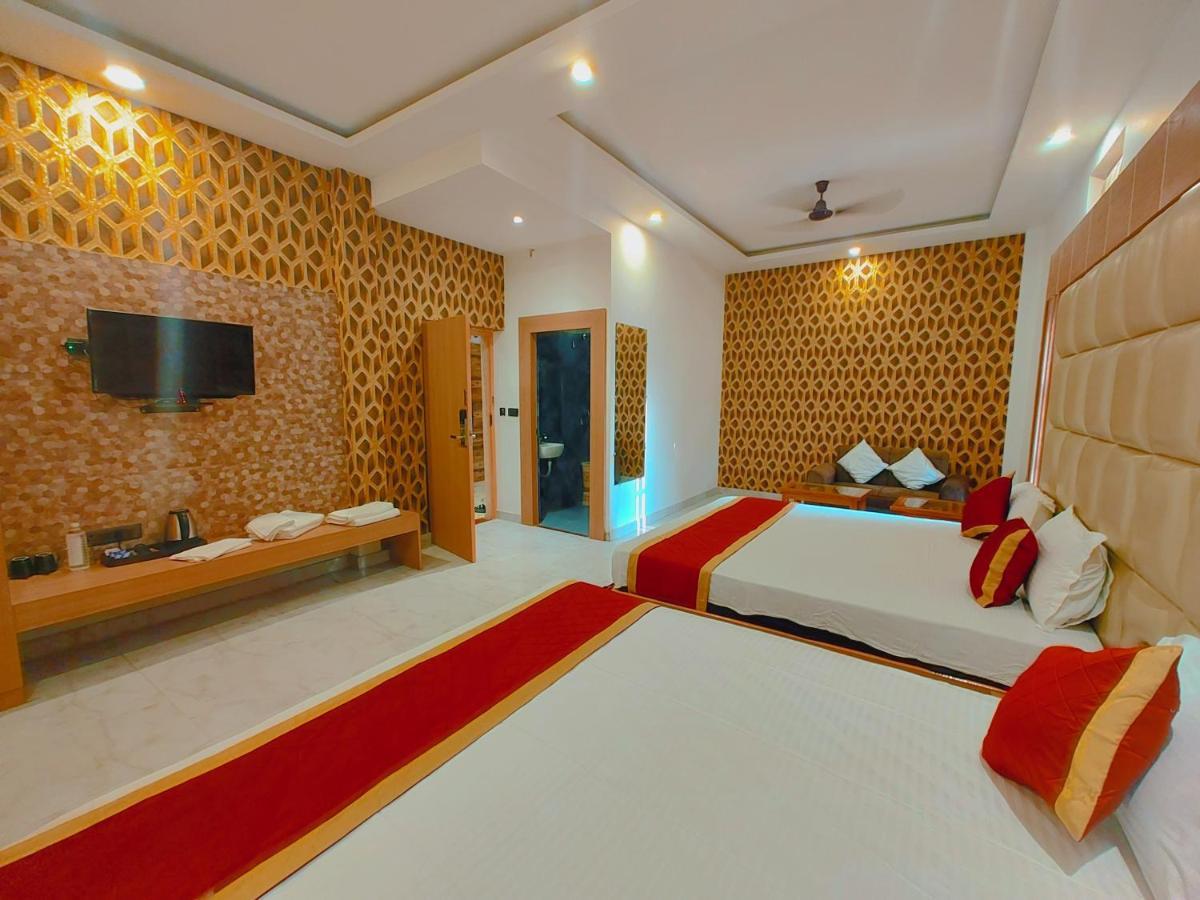 Avadh Sunshine Palace Hotel And Resort Ayodhya エクステリア 写真