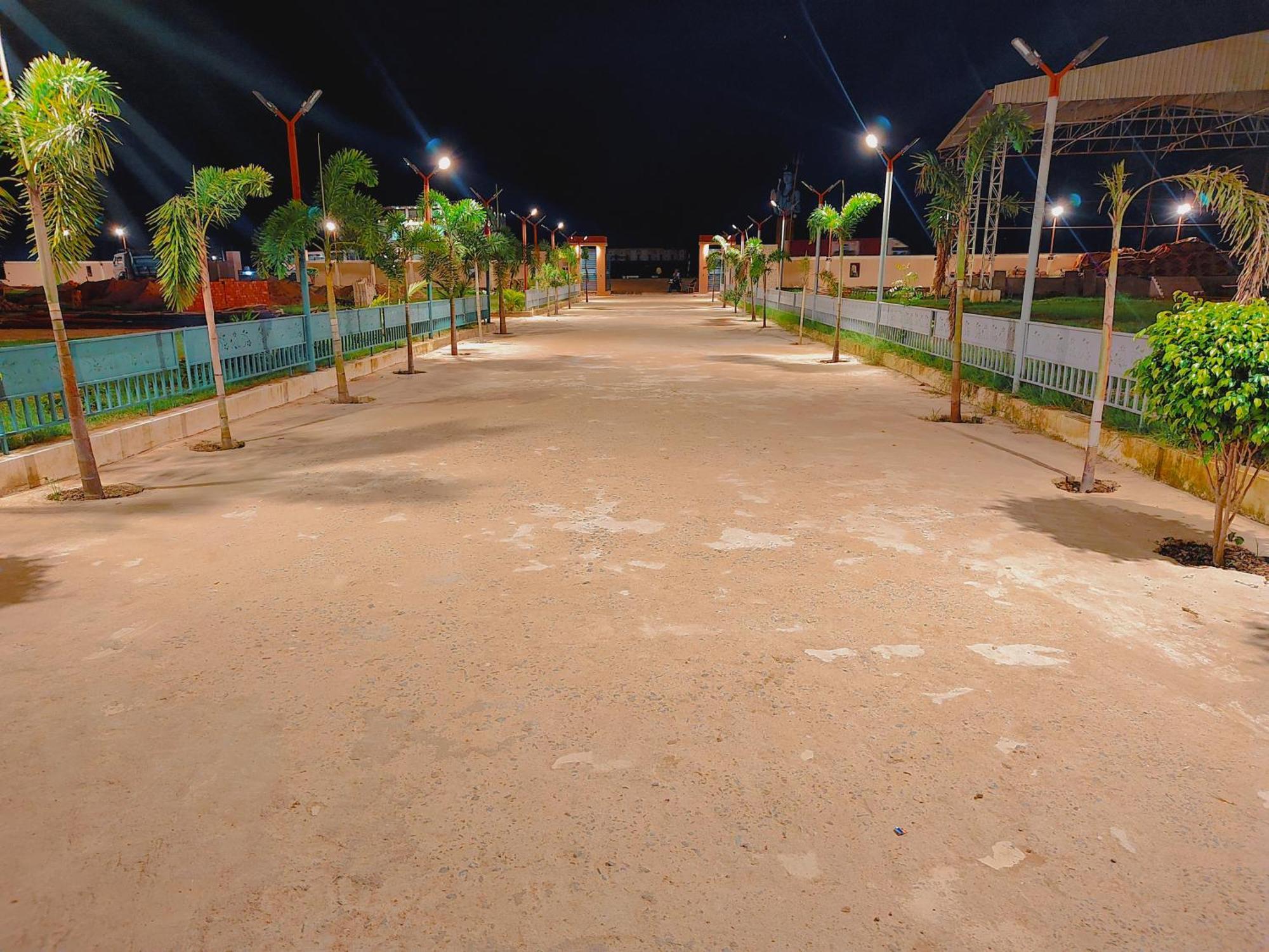 Avadh Sunshine Palace Hotel And Resort Ayodhya エクステリア 写真