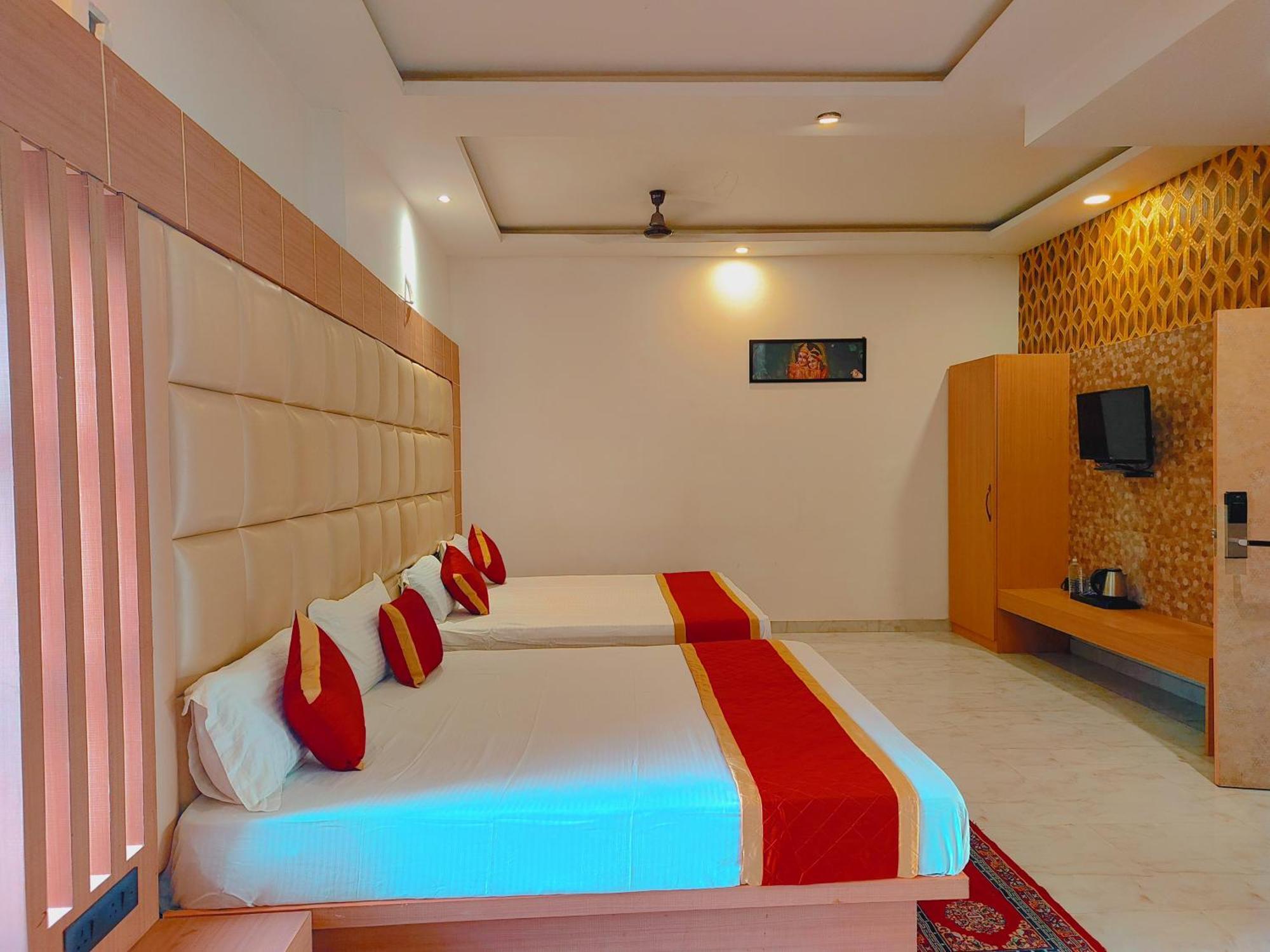 Avadh Sunshine Palace Hotel And Resort Ayodhya エクステリア 写真