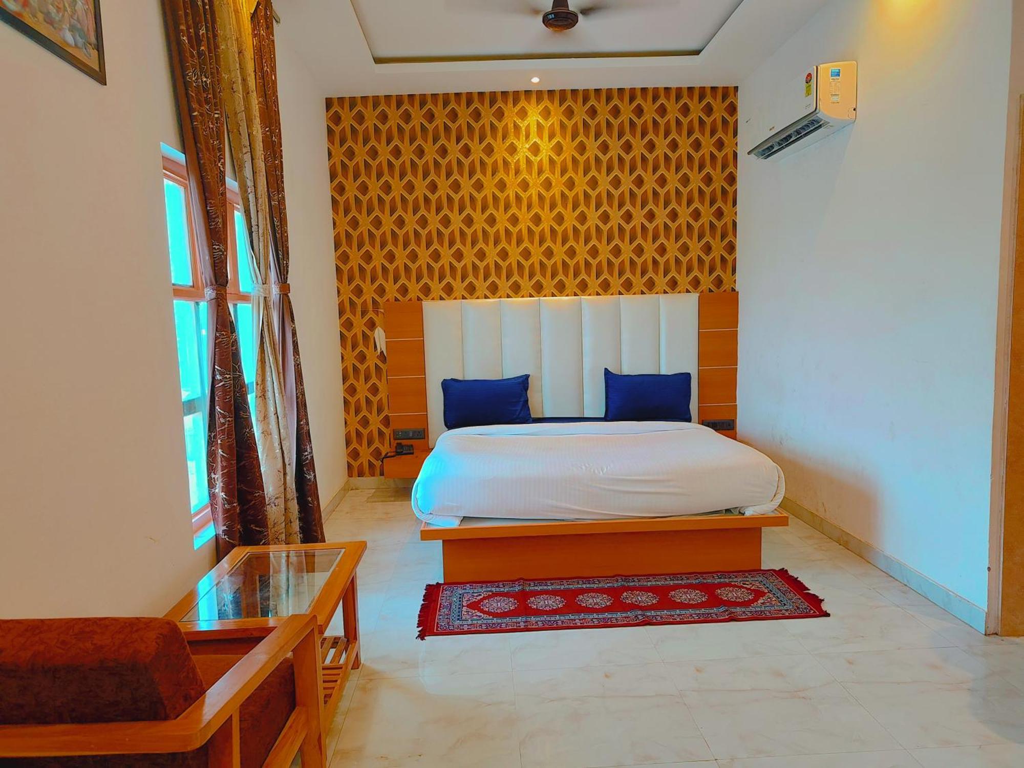Avadh Sunshine Palace Hotel And Resort Ayodhya エクステリア 写真