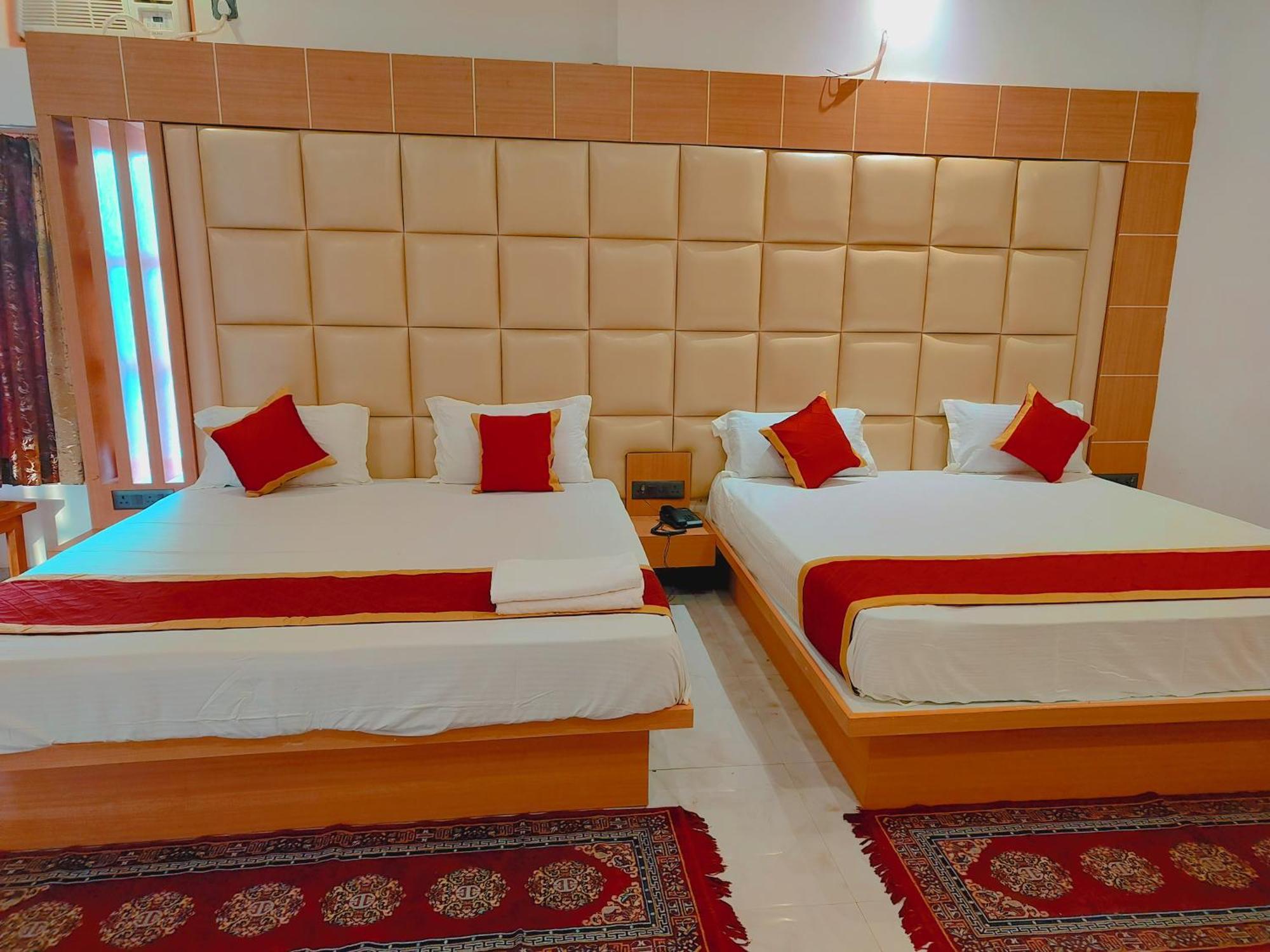 Avadh Sunshine Palace Hotel And Resort Ayodhya エクステリア 写真